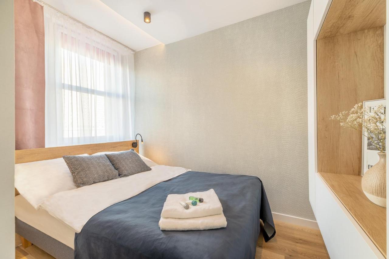 Piastowska Modern Apartment I Katowice Centrum Apartament Eksteriør bilde